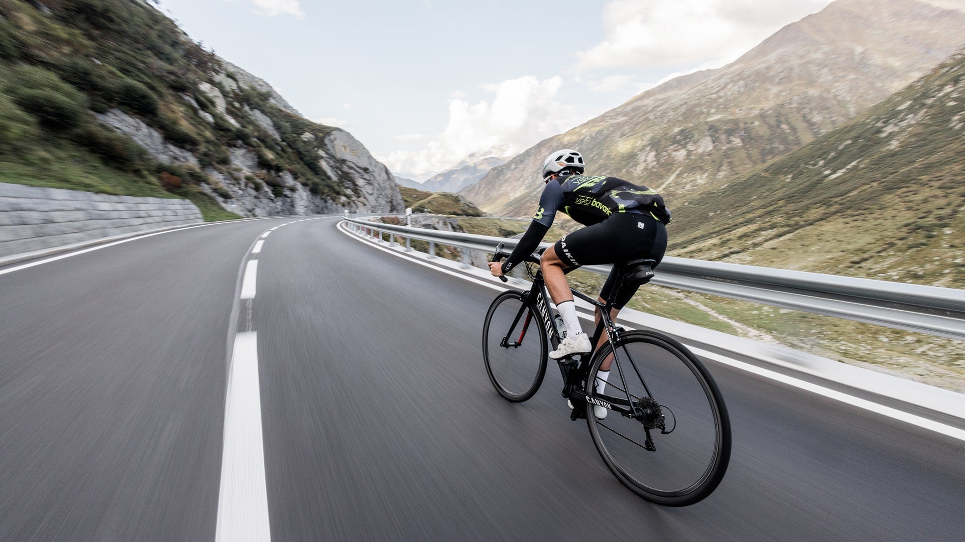 CX302 Rider Blog Header